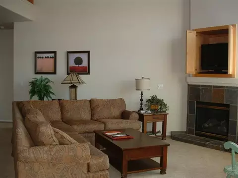 8544 Forest Ridge Loop, Redmond, OR 97756 photo 6