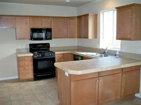 61146 Kepler St, Bend, OR 97702 photo 4