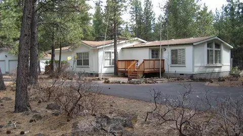 18735 Riverwoods Dr, Bend, OR 97702 photo 1