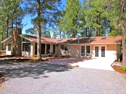 63412 Saddleback Dr, Bend, OR 97701 photo 1