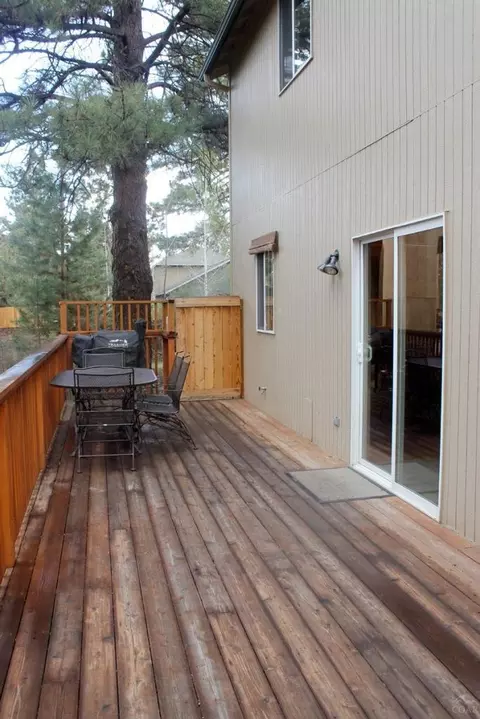 63315 Lavacrest St, Bend, OR 97701 photo 17