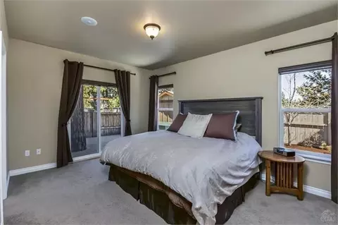 19545 Fishhawk Loop, Bend, OR 97702 photo 9