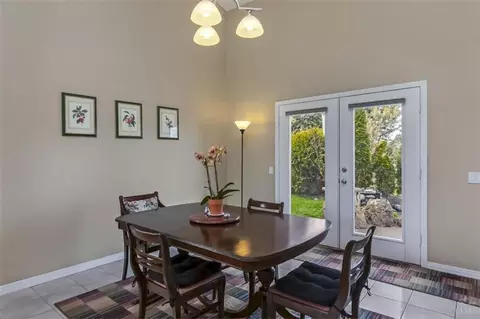 2260 NEdgewater Dr, Bend, OR 97701 photo 16