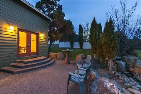 2260 NEdgewater Dr, Bend, OR 97701 photo 4