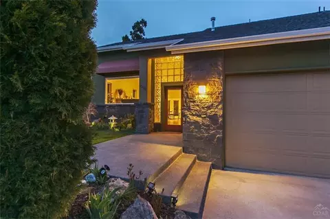 2260 NEdgewater Dr, Bend, OR 97701 photo 1
