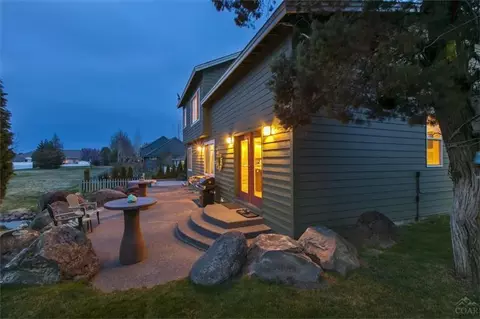 2260 NEdgewater Dr, Bend, OR 97701 photo 7