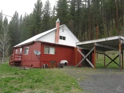 68949 Middle Fork Rd, Long Creek, OR 97856 photo 1