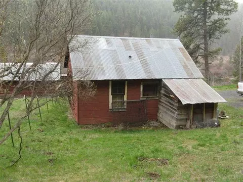 68949 Middle Fork Rd, Long Creek, OR 97856 photo 15