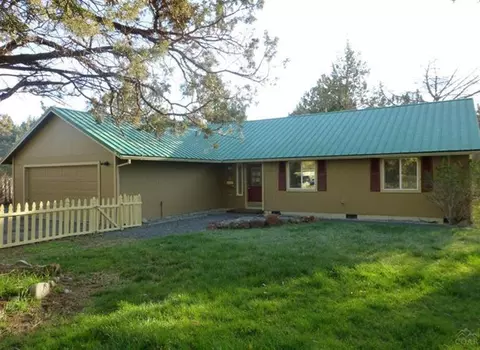 20076 Beaver Ln, Bend, OR 97701 photo 5