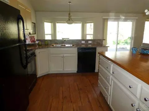 20076 Beaver Ln, Bend, OR 97701 photo 9