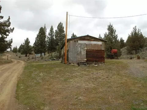 18817 Hwy 26, Mitchell, OR 97750 photo 17