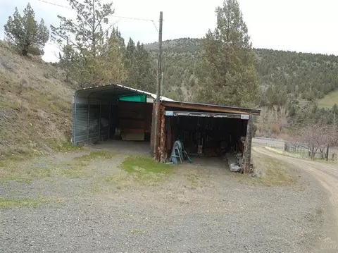 18817 Hwy 26, Mitchell, OR 97750 photo 18