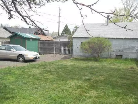 126 NW Chamberlain St, Bend, OR 97701 photo 13