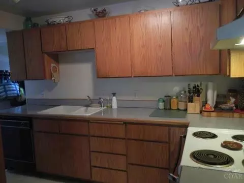 126 NW Chamberlain St, Bend, OR 97701 photo 5