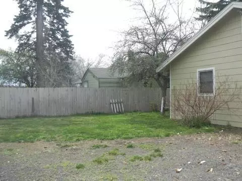 126 NW Chamberlain St, Bend, OR 97701 photo 12