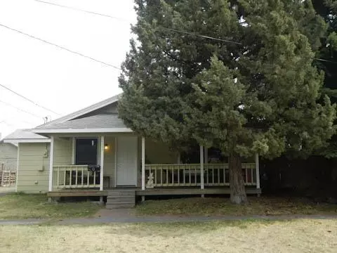 126 NW Chamberlain St, Bend, OR 97701 photo 1