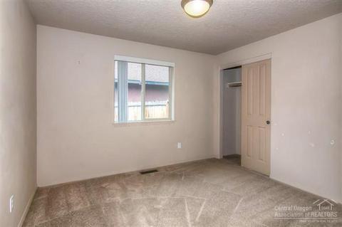16461 Heath Dr, La Pine, OR 97739 photo 11