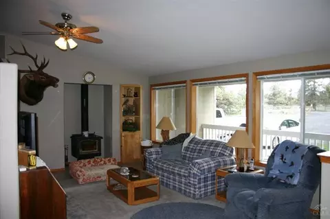 65234 78th St, Bend, OR 97701 photo 3