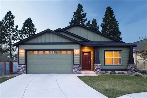 20018 SW Millcrest Pl, Bend, OR 97702 photo 2