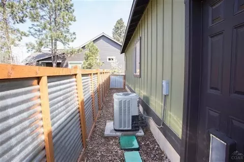 20018 SW Millcrest Pl, Bend, OR 97702 photo 24