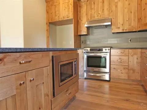60480 Snap Shot Loop, Bend, OR 97702 photo 6