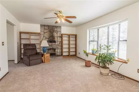 61697 Ten Barr Rd, Bend, OR 97701 photo 8