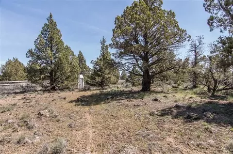 61697 Ten Barr Rd, Bend, OR 97701 photo 6