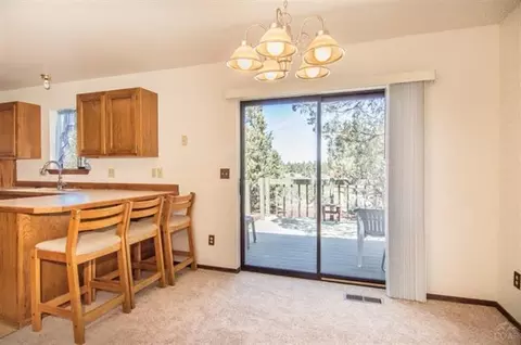 61697 Ten Barr Rd, Bend, OR 97701 photo 10
