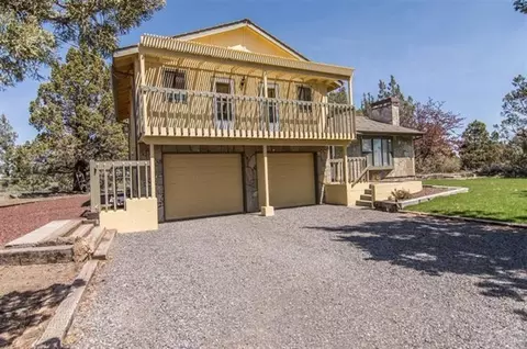61697 Ten Barr Rd, Bend, OR 97701 photo 2