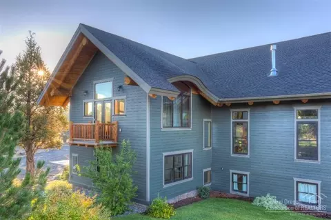 18135 Plainview Rd, Bend, OR 97701 photo 3