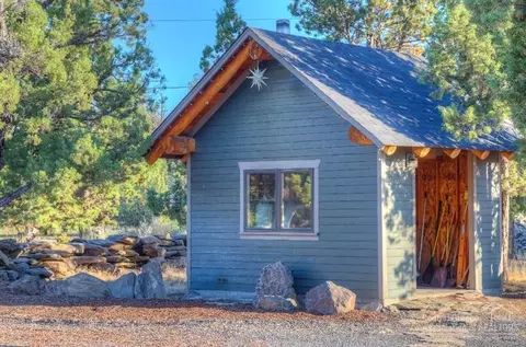 18135 Plainview Rd, Bend, OR 97701 photo 24