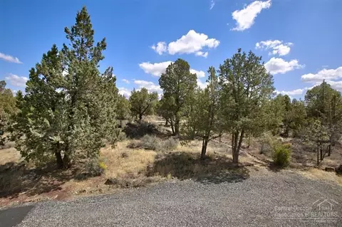 64130 Pioneer Loop, Bend, OR 97701 photo 21