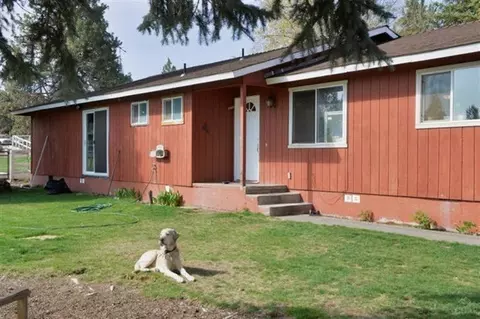 22585 Martee Ln, Bend, OR 97701 photo 2