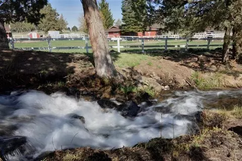 22585 Martee Ln, Bend, OR 97701 photo 3