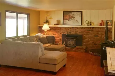 22585 Martee Ln, Bend, OR 97701 photo 4
