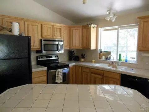 17246 Indio, Bend, OR 97707 photo 5