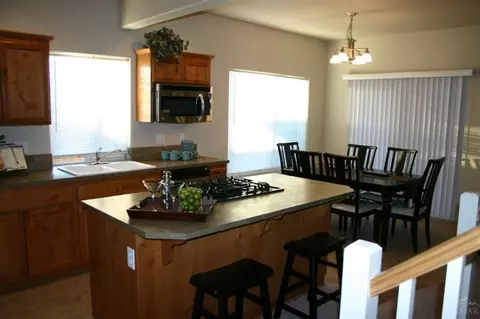 63207 NE Lancaster, Bend, OR 97701 photo 4