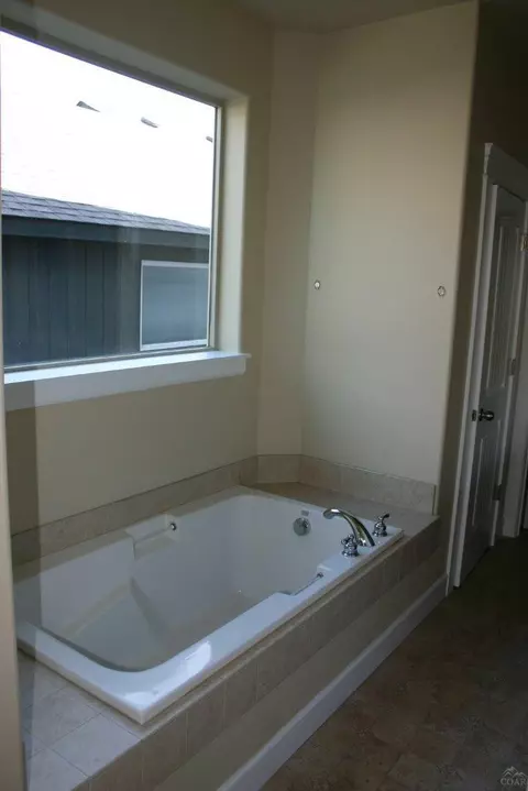 63207 NE Lancaster, Bend, OR 97701 photo 7