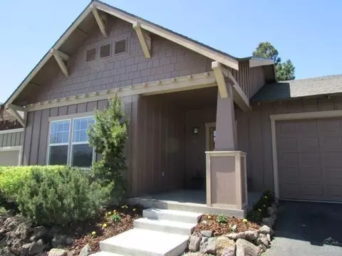 63247 NW Britta St, Bend, OR 97701 photo 2