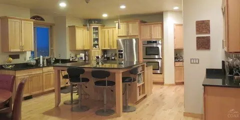 647 NW Powell Butte Loop, Bend, OR 97701 photo 3