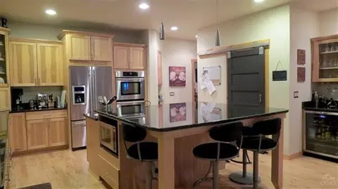 647 NW Powell Butte Loop, Bend, OR 97701 photo 5