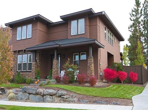 19661 SW Harvard Pl, Bend, OR 97702 photo 1