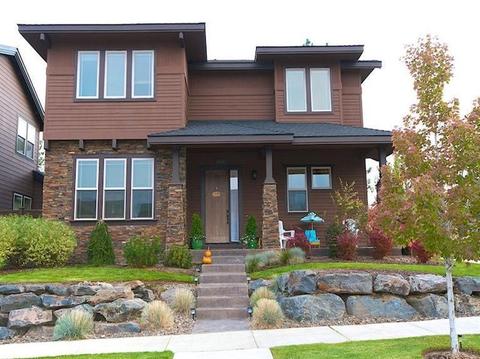 19661 SW Harvard Pl, Bend, OR 97702 photo 2