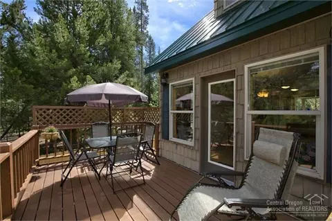 15016 Fall River Dr, Bend, OR 97707 photo 24