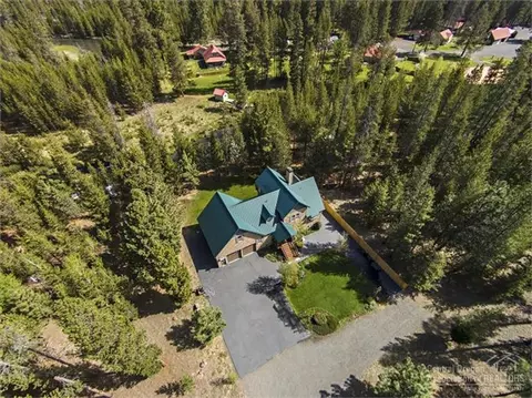 15016 Fall River Dr, Bend, OR 97707 photo 18