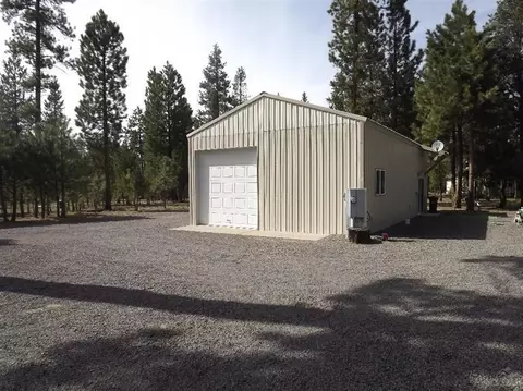 17670 Manning Ct, La Pine, OR 97739 photo 1