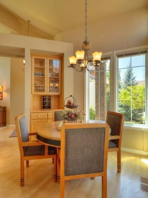 61981 Fall Creek Loop, Bend, OR 97702 photo 14