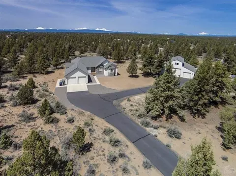 23190 Rickard Rd, Bend, OR 97702 photo 1
