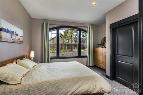 60321 Sage Stone Loop, Bend, OR 97702 photo 12