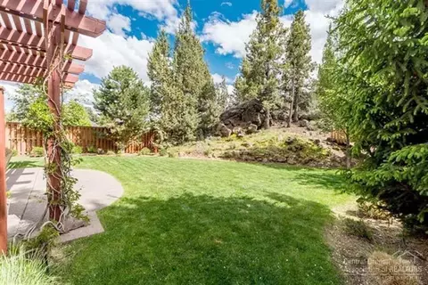 20967 Lava Flow Ln, Bend, OR 97701 photo 25
